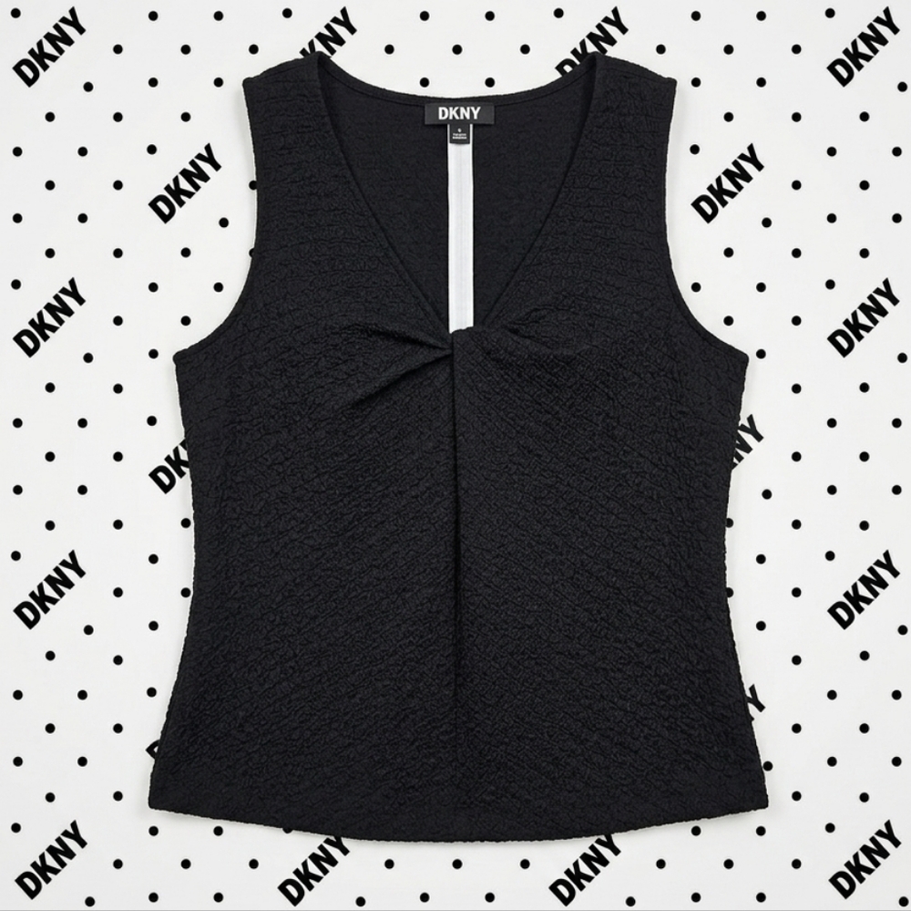 NWT - DKNY Black Textured V-Neck Sleeveless Blouse